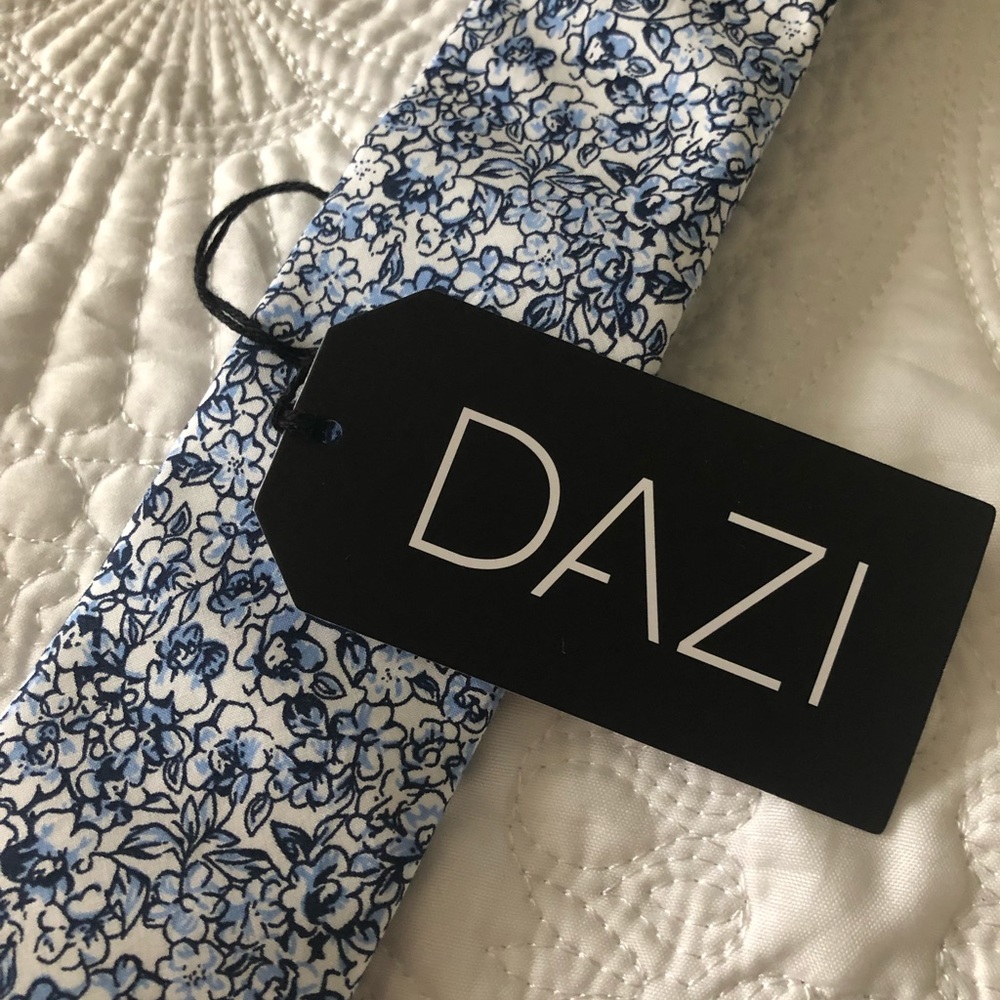 Dazi Neck Tie